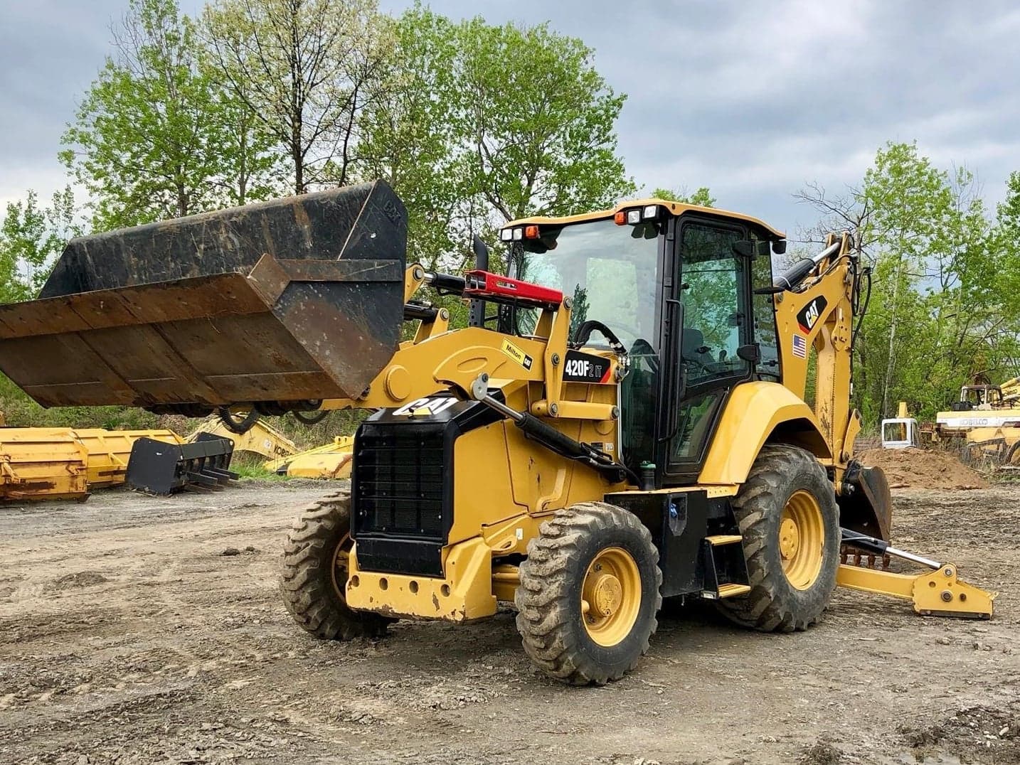 2015 CATERPILLAR 420F2 IT