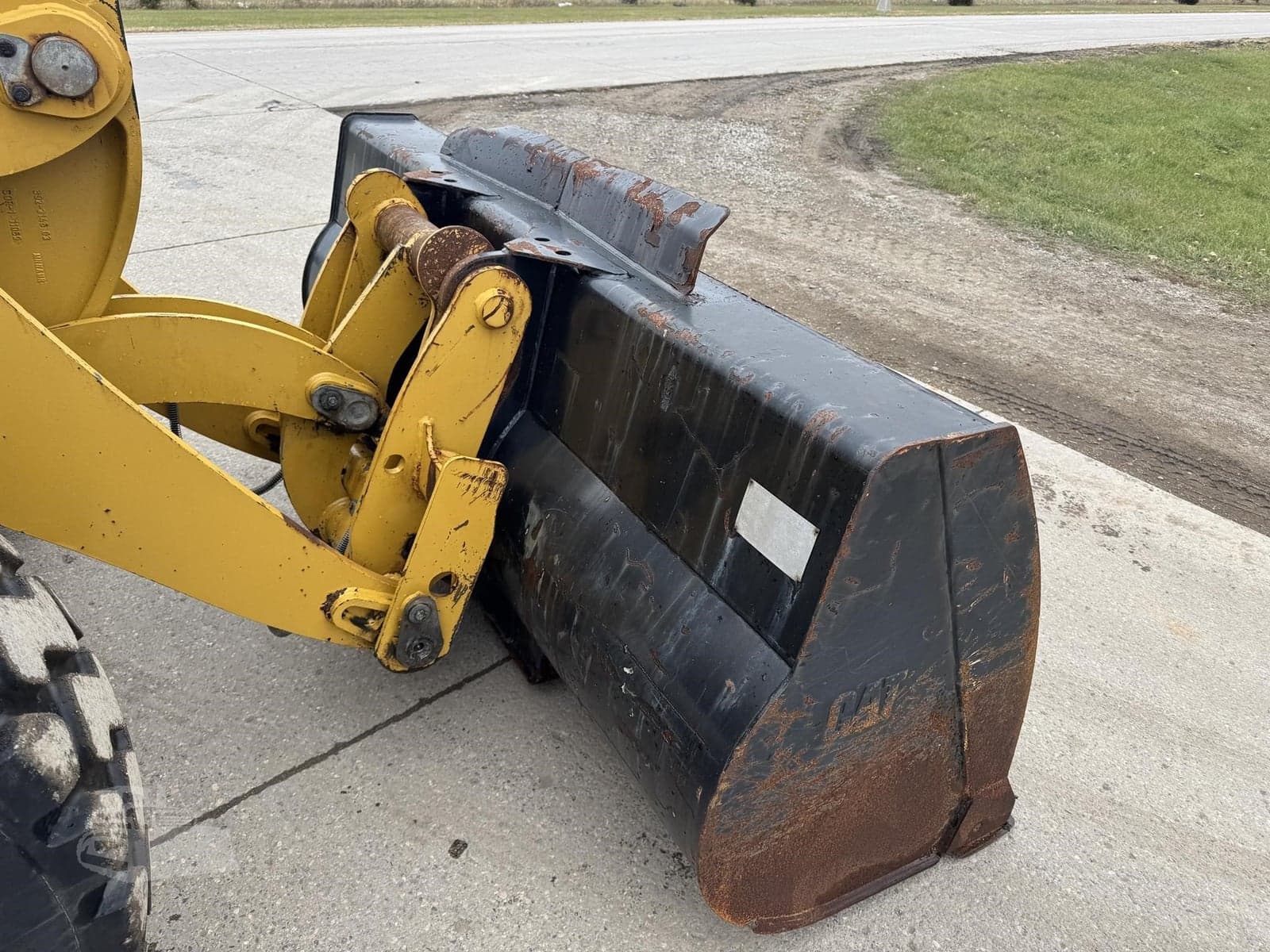 2015 Caterpillar 910K Wheel Loader Ride Control Hydraulic Coupler