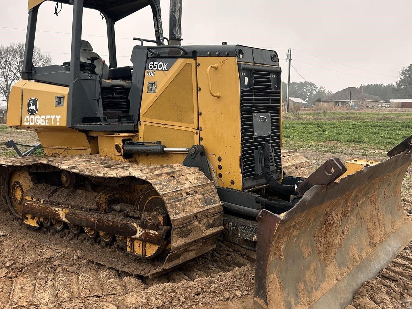 2015 DEERE 650K LGP