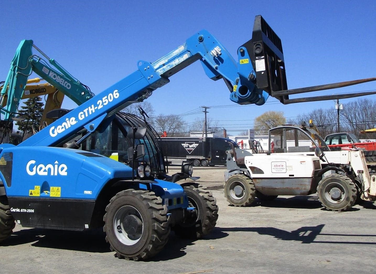 2018 GENIE GTH2506