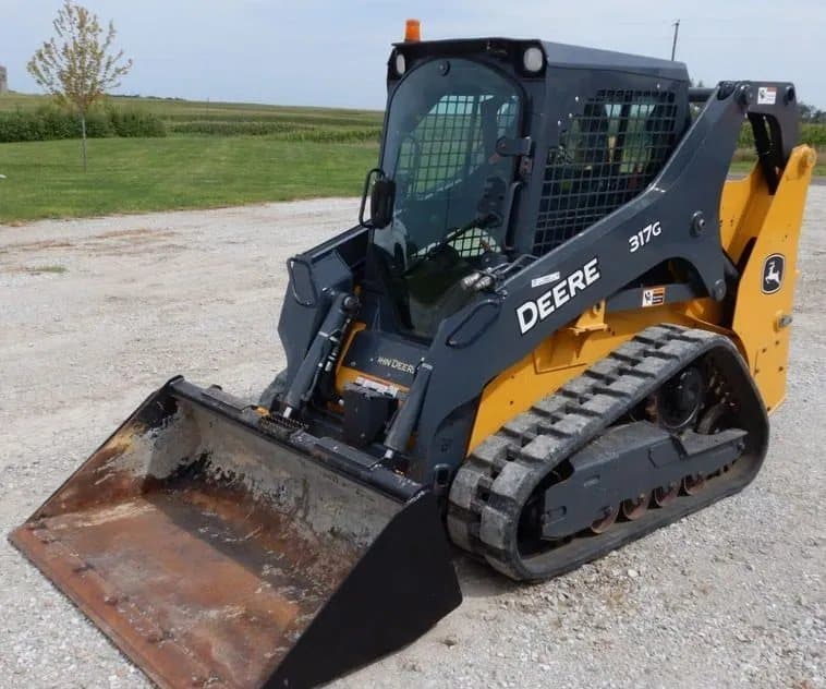 2019 John Deere 317G tracked skid steer loader