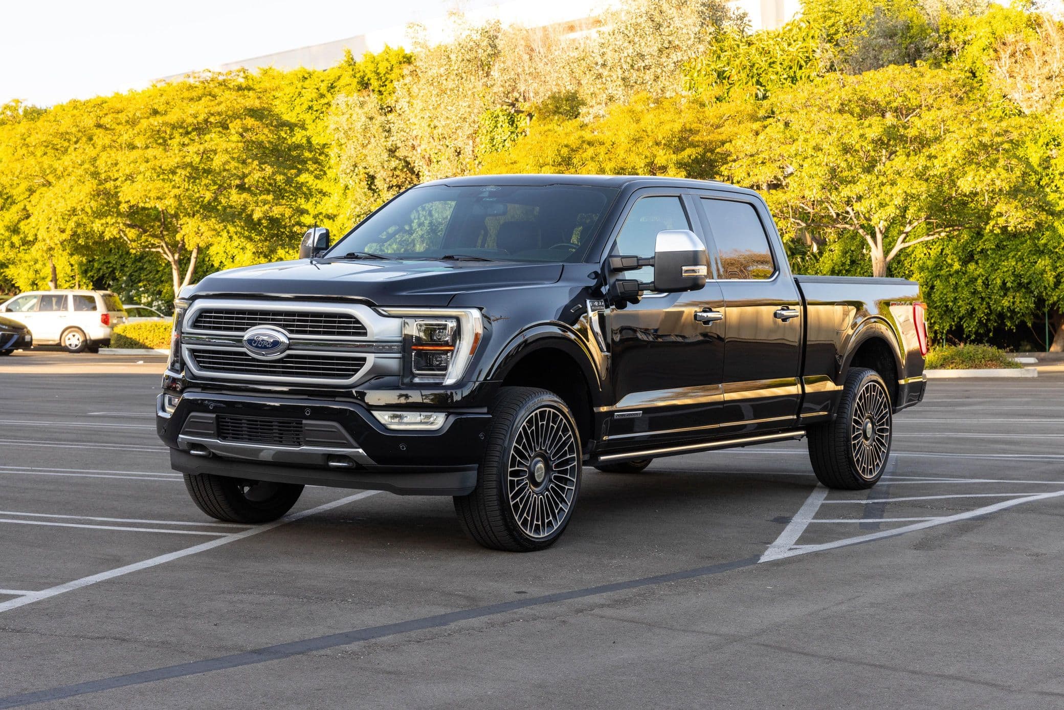 2021 Ford F-150 Platinum 4x4 Hybrid